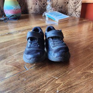 Under Amour Youth Sneakers